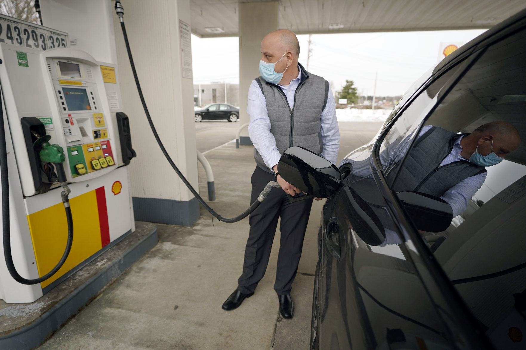 Pumping gas